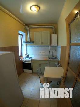 1-к квартира, посуточно, 30м2, 2/2 этаж