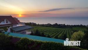 Студия квартира, посуточно, 29м2, 1/5 этаж