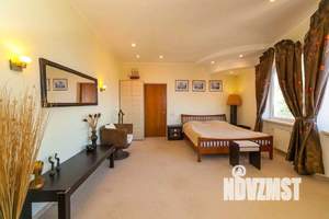 1-к квартира, посуточно, 140м2, 1/1 этаж