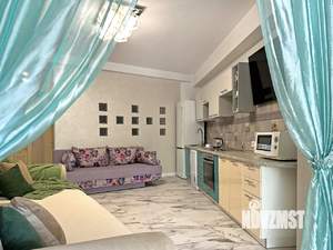 2-к квартира, посуточно, 50м2, 1/1 этаж