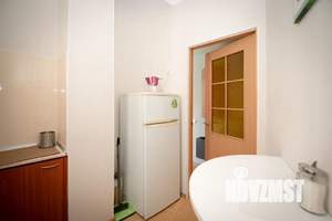 1-к квартира, посуточно, 38м2, 1/3 этаж