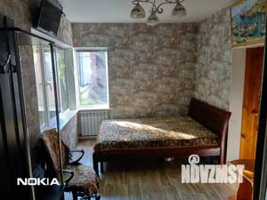 1-к квартира, посуточно, 35м2, 1/2 этаж