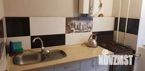 1-к квартира, посуточно, 47м2, 3/5 этаж