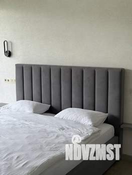 Студия квартира, посуточно, 40м2, 10/11 этаж