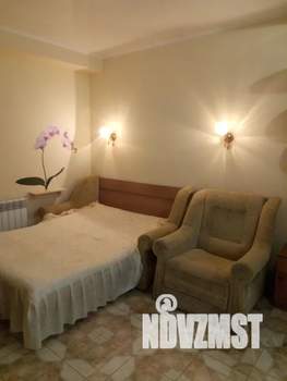 Студия квартира, посуточно, 25м2, 1/3 этаж