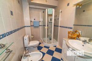 3-к квартира, посуточно, 240м2, 1/1 этаж