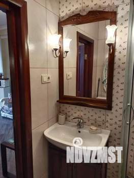Студия квартира, посуточно, 35м2, 3/6 этаж