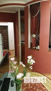 1-к квартира, посуточно, 38м2, 1/1 этаж