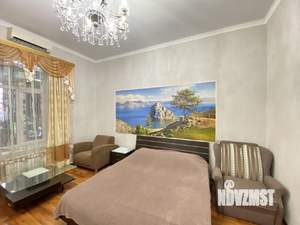 1-к квартира, посуточно, 40м2, 1/2 этаж