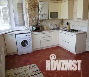 1-к квартира, посуточно, 55м2, 1/1 этаж