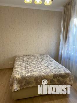 3-к квартира, посуточно, 80м2, 2/2 этаж