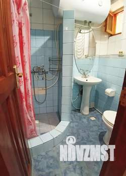 1-к квартира, посуточно, 42м2, 1/3 этаж