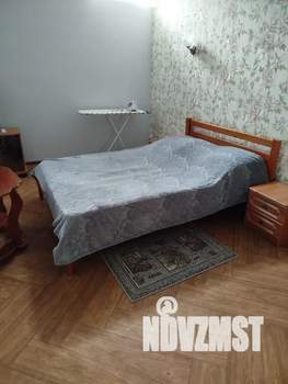 1-к квартира, посуточно, 32м2, 1/2 этаж