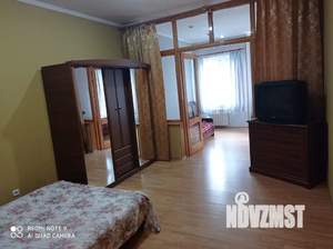 2-к квартира, посуточно, 50м2, 1/1 этаж