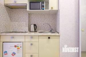 Студия квартира, посуточно, 35м2, 1/20 этаж