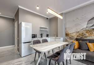 Студия квартира, посуточно, 42м2, 2/10 этаж