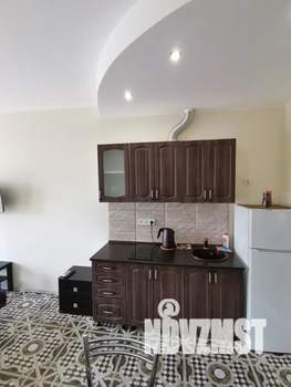 Студия квартира, посуточно, 23м2, 1/6 этаж