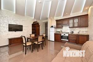 2-к квартира, посуточно, 55м2, 4/4 этаж