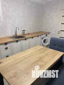 1-к квартира, посуточно, 45м2, 1/2 этаж