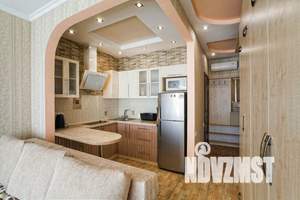 1-к квартира, посуточно, 35м2, 3/6 этаж