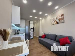 1-к квартира, посуточно, 32м2, 5/8 этаж