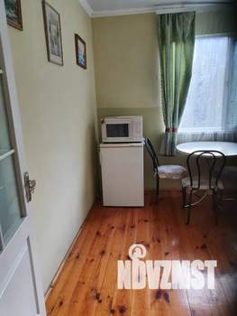 1-к квартира, посуточно, 27м2, 2/2 этаж