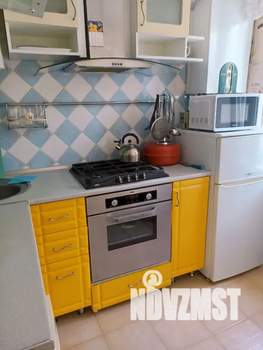 1-к квартира, посуточно, 28м2, 1/4 этаж