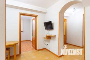 3-к квартира, посуточно, 60м2, 1/2 этаж