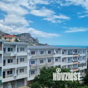 Студия квартира, посуточно, 40м2, 4/4 этаж