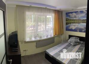 2-к квартира, посуточно, 40м2, 1/2 этаж