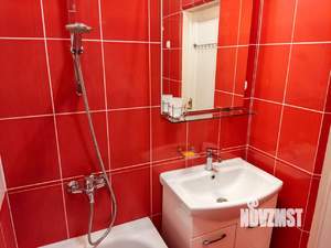 1-к квартира, посуточно, 37м2, 3/3 этаж