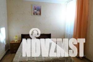 2-к квартира, посуточно, 44м2, 2/2 этаж