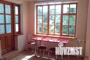 1-к квартира, посуточно, 42м2, 1/2 этаж