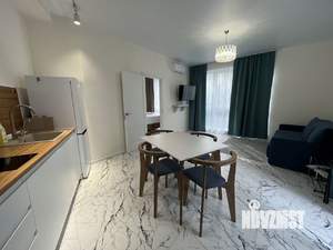 1-к квартира, посуточно, 42м2, 3/3 этаж