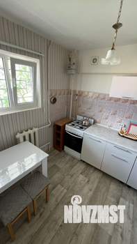 1-к квартира, посуточно, 40м2, 3/5 этаж