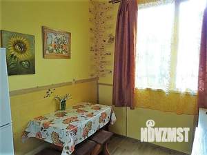 2-к квартира, посуточно, 40м2, 1/2 этаж