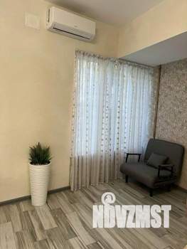 1-к квартира, посуточно, 18м2, 1/1 этаж