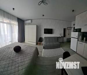 Студия квартира, посуточно, 40м2, 1/10 этаж