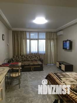 1-к квартира, посуточно, 40м2, 2/7 этаж