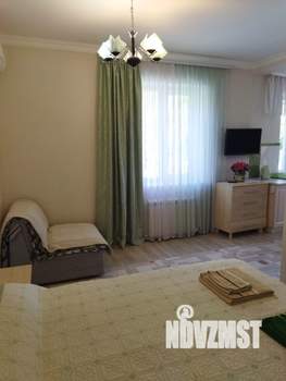 Студия квартира, посуточно, 30м2, 2/2 этаж