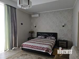 Студия квартира, посуточно, 47м2, 3/6 этаж