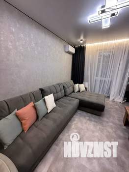 1-к квартира, посуточно, 38м2, 7/16 этаж