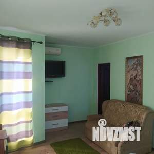 1-к квартира, посуточно, 60м2, 5/5 этаж