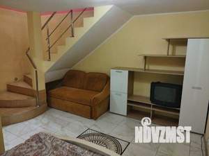 2-к квартира, посуточно, 45м2, 1/2 этаж