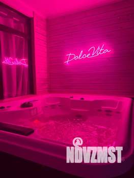 Студия квартира, посуточно, 80м2, 3/3 этаж