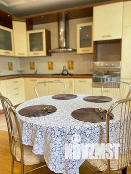 2-к квартира, посуточно, 60м2, 2/2 этаж