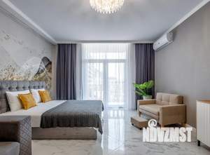 Студия квартира, посуточно, 42м2, 2/10 этаж