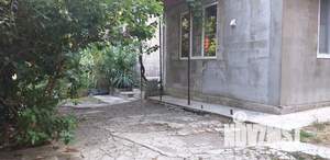 2-к квартира, посуточно, 45м2, 1/2 этаж