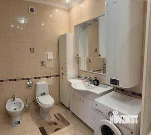 2-к квартира, посуточно, 80м2, 5/8 этаж