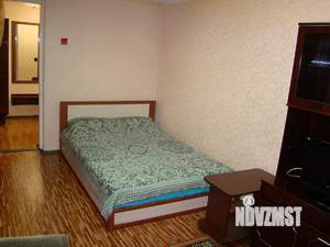 2-к квартира, посуточно, 35м2, 1/3 этаж